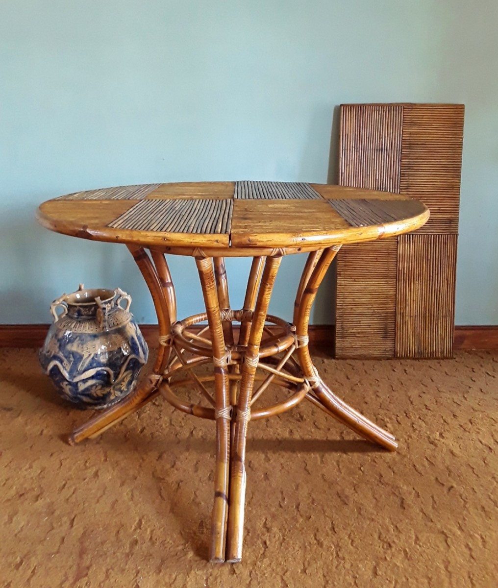 Table à rallonge par "Audoux Minet " 