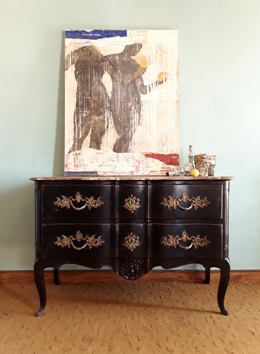 Importante commode en bois laqué de style Louis XV. -photo-6