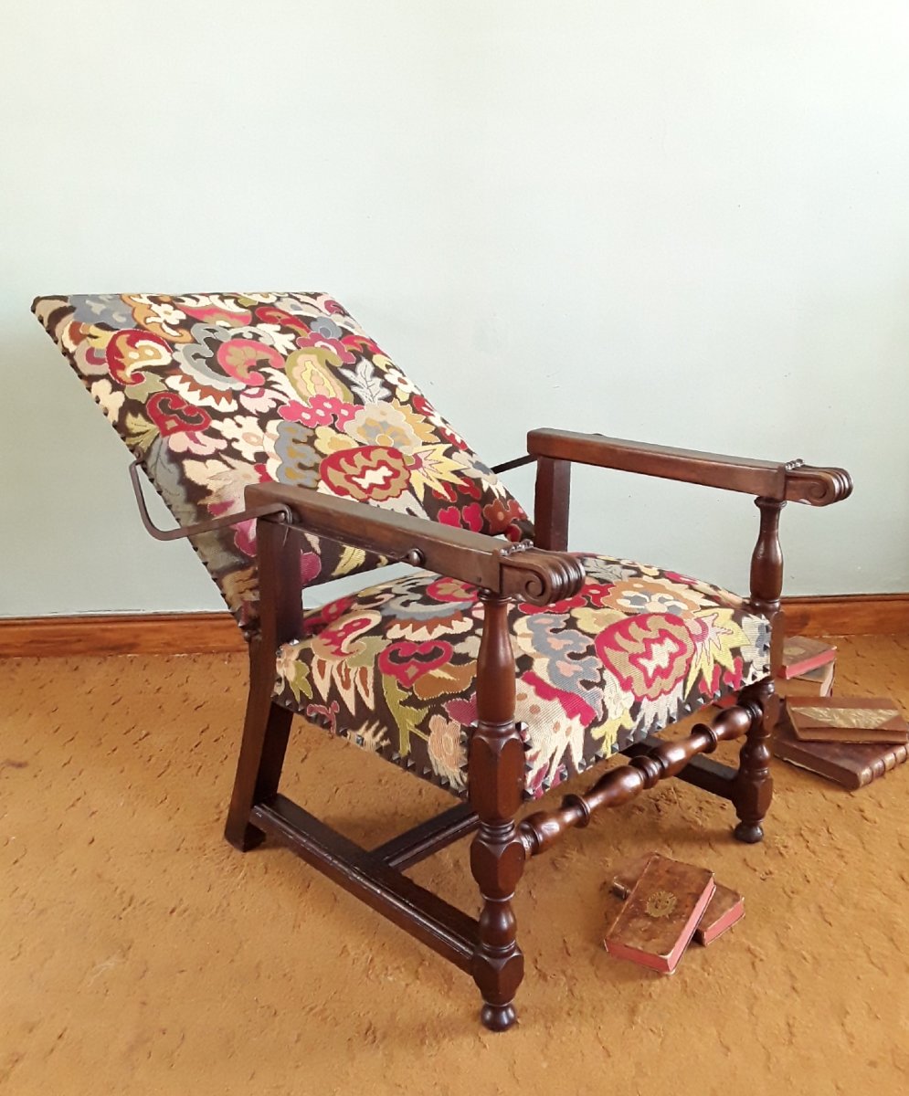 Important fauteuil à crémaillère d'époque Louis XIII.-photo-3
