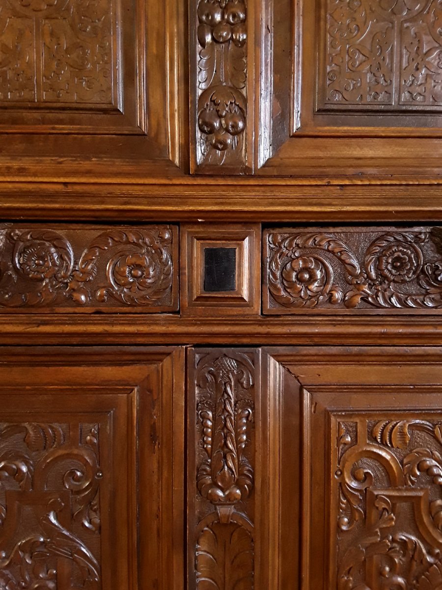 Renaissance-era Cabinet. -photo-6