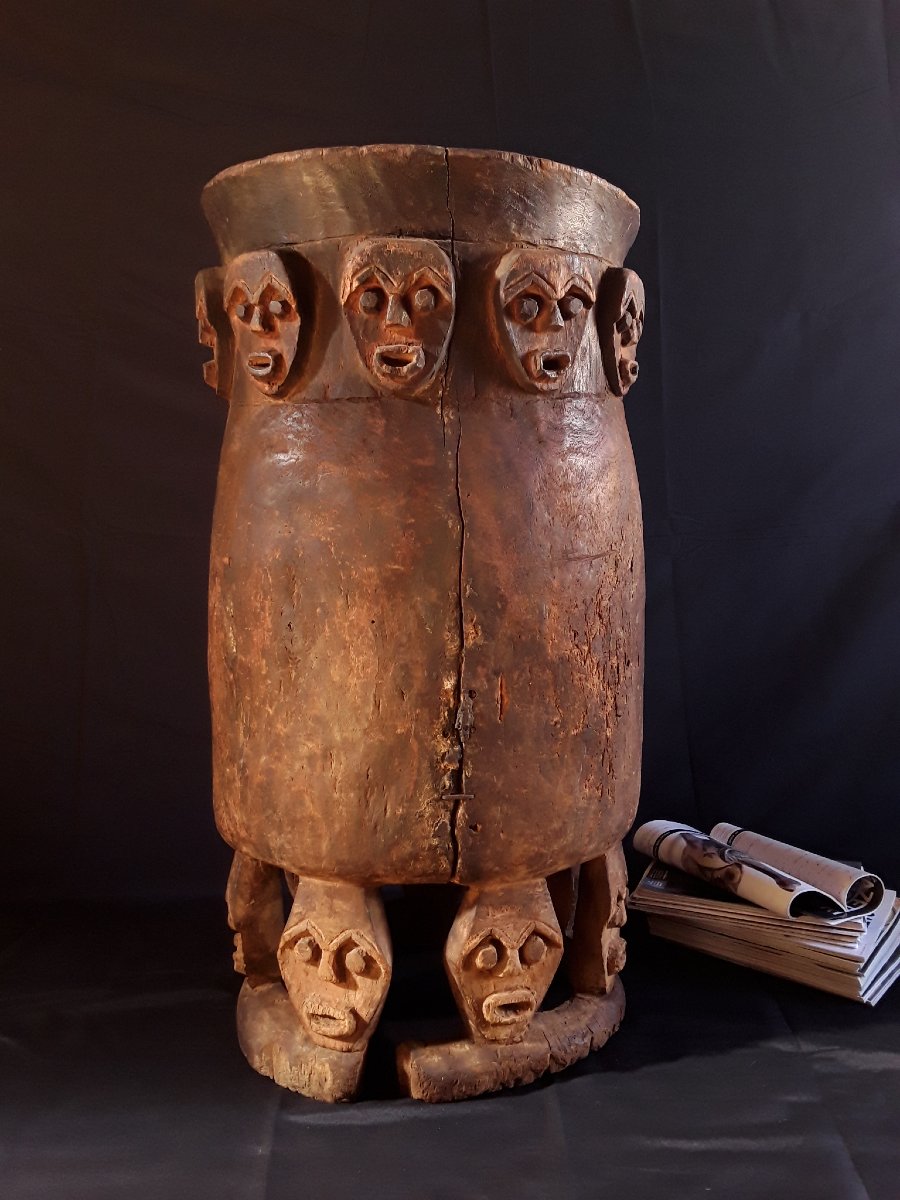 African Ceremonial Drum (cameroon).