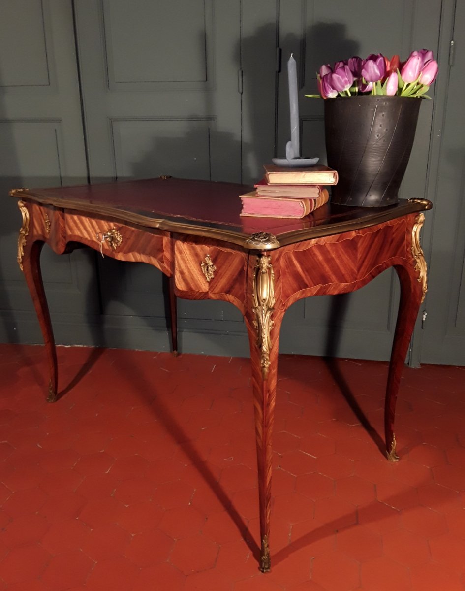 Bureau Plat En Marqueterie De Style Louis XV. -photo-3