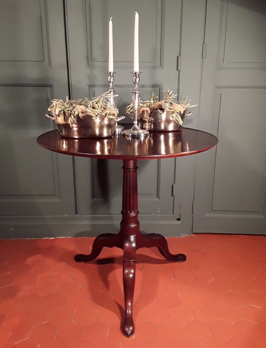 Louis XVI Mahogany Pedestal Table. 