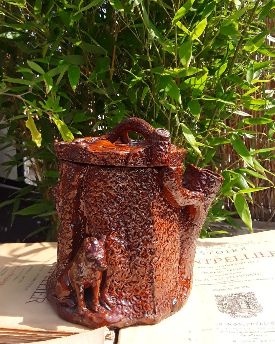 Tobacco Pot With Hunting Decor.-photo-3