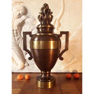 Important Bronze Vase Circa 1940. (h 61 Cm)
