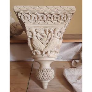 Large Console Capital From The Neo-gothic Period. 