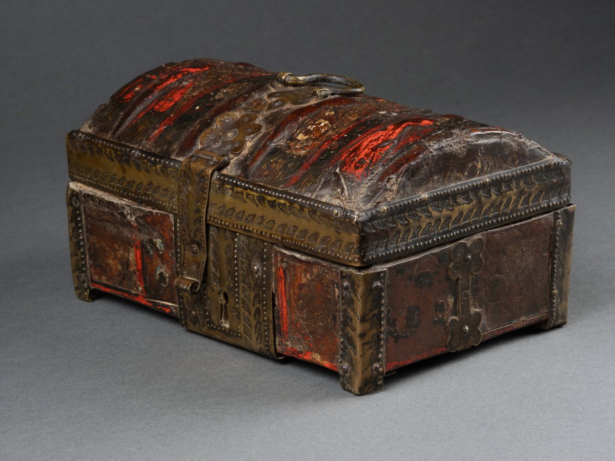 Coffret En Cuir Repoussé Et Polychrome, France, Fin Du XIVe Siècle, époque Gothique-photo-3