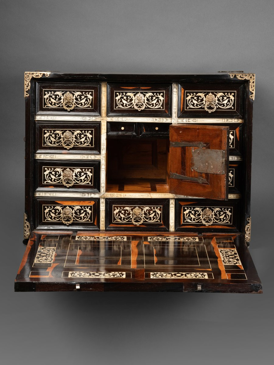 A 17th Century Italian (lombardy) Ebony And Ivory Inlaid Cabinet-photo-3