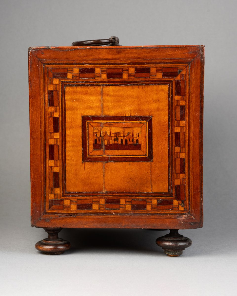 An Early 17th Century Augsburg Miniature Collector Cabinet-photo-2