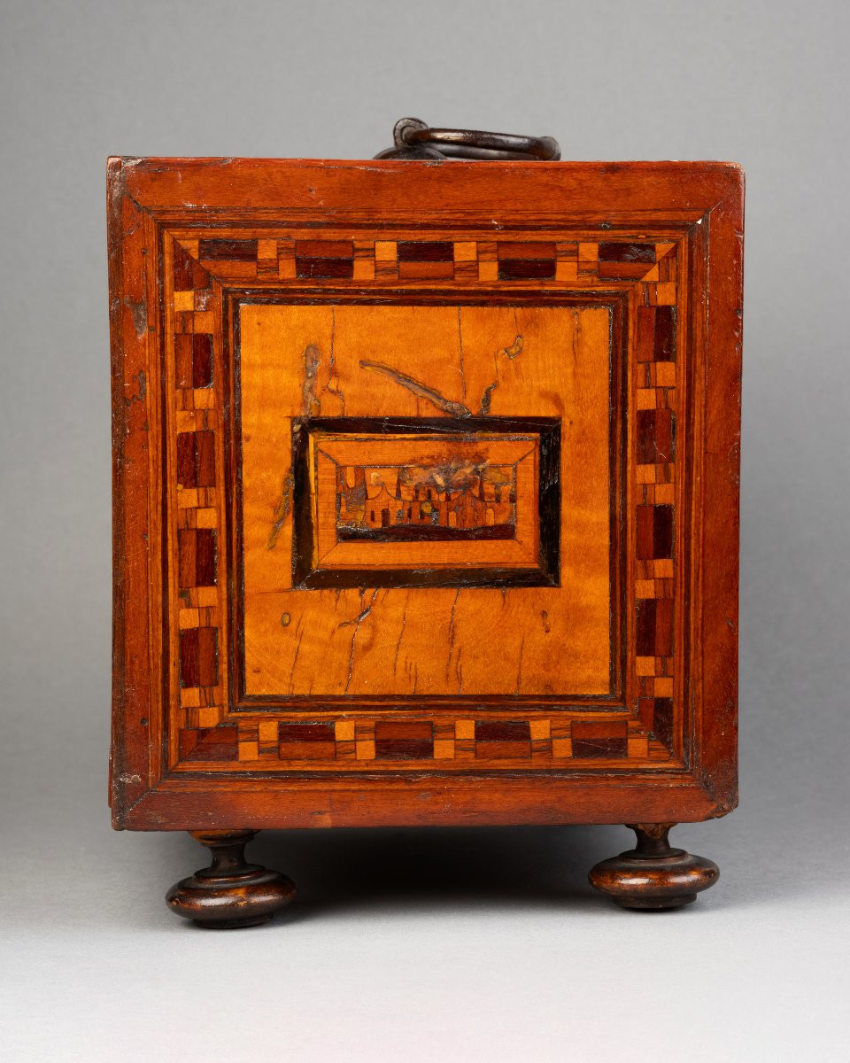 An Early 17th Century Augsburg Miniature Collector Cabinet-photo-4