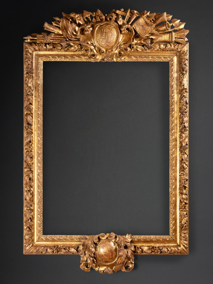 Important 17th Century Louis XIII Giltwood Military Trophy Frame