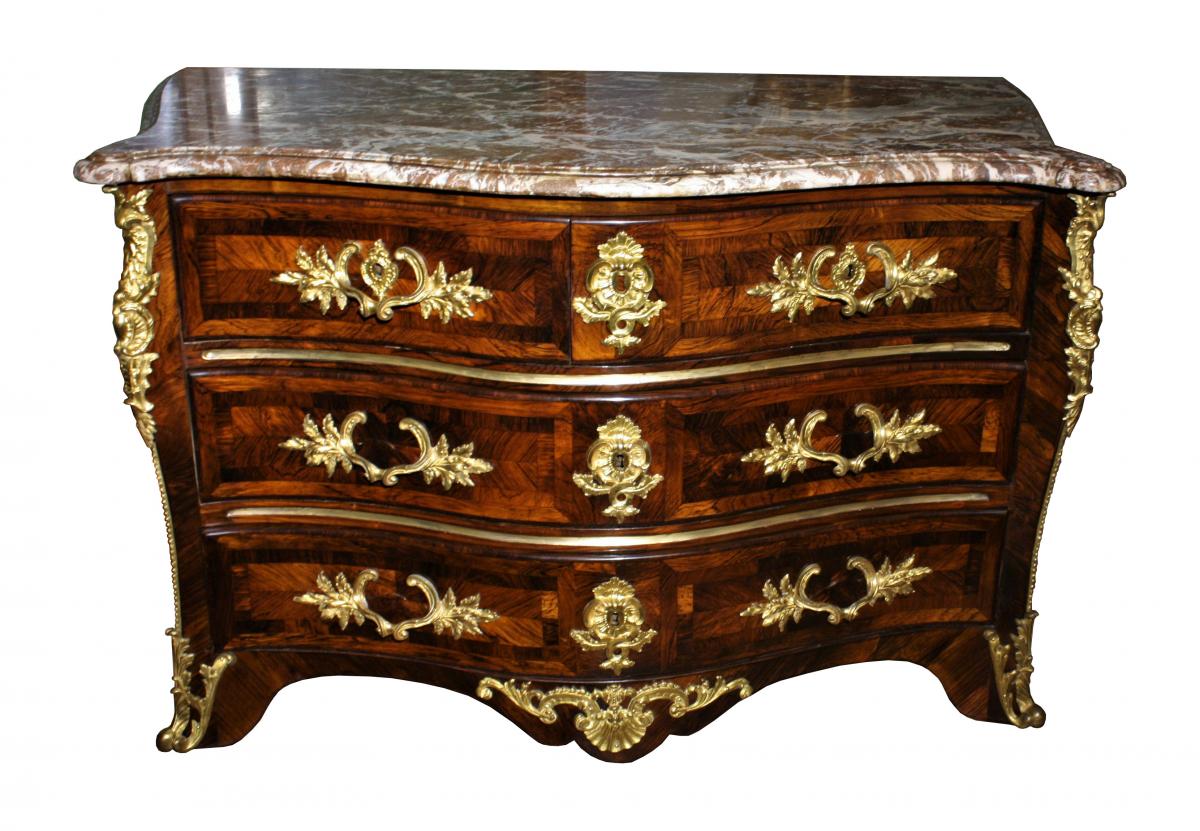 Commode Galbée En Placage De Palissandre d'époque Louis XV-photo-1