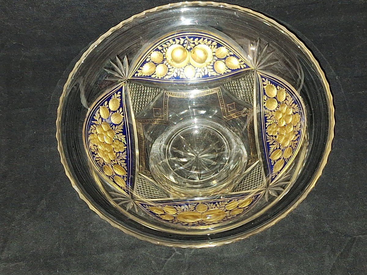 Coupe en cristal moulé et taillé , décor  floral  doré . vers 1900.-photo-3