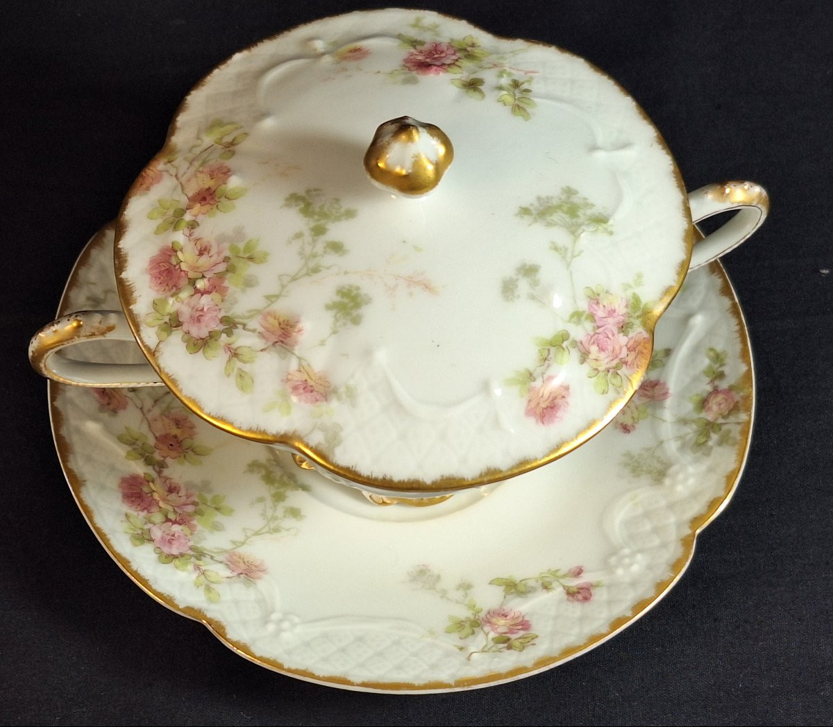 Ecuelle  à bouillon ,bol à bouillon ,en porcelaine de Limoges  , Haviland & Cie ,fin XIXème -photo-5