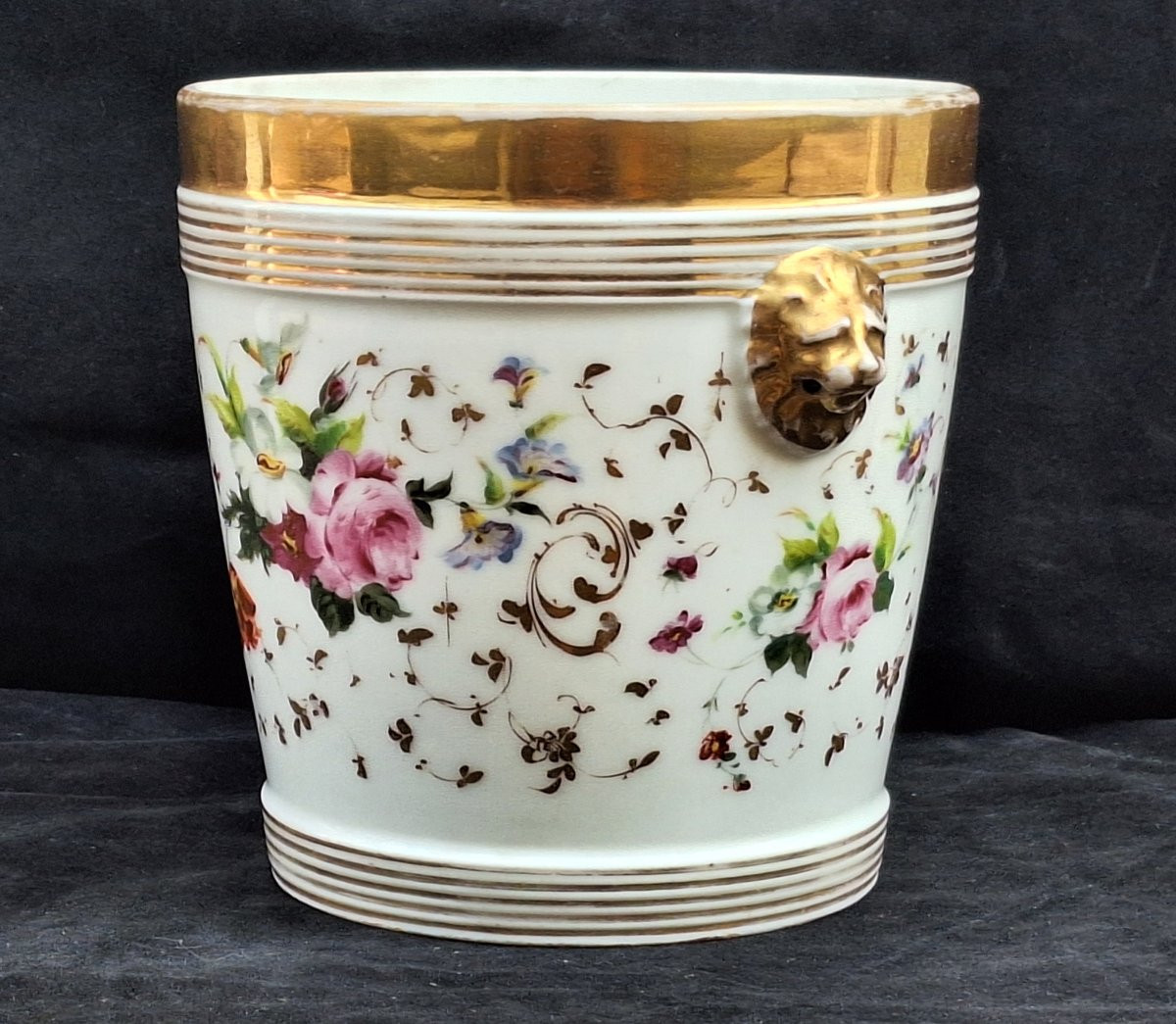 Cache Pot In Paris Porcelain, Hand-painted Flower Decor, 19th Century -photo-4