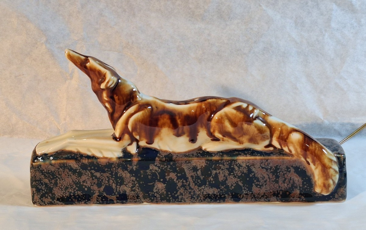 Camille Tharaud (1878-, "Levrier" , veilleuse en porcelaine polychrome, Limoges .