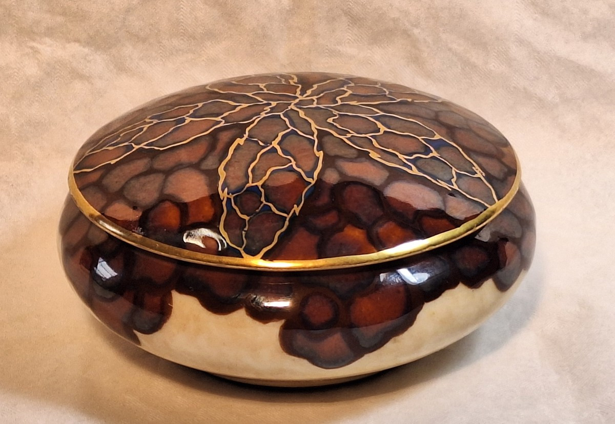 Camille Tharaud (1878-1956), Porcelain Candy Box, Art Deco, Limoges, 20th Century 