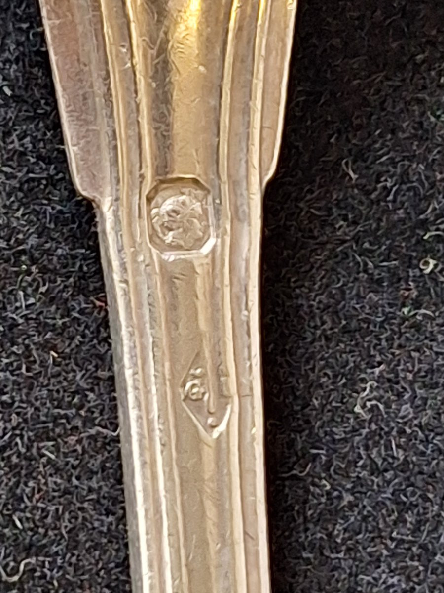 12 cuillères à dessert ou café en argent ,poinçon Minerve 1er titre,  XIXème - ébut XXème -photo-7