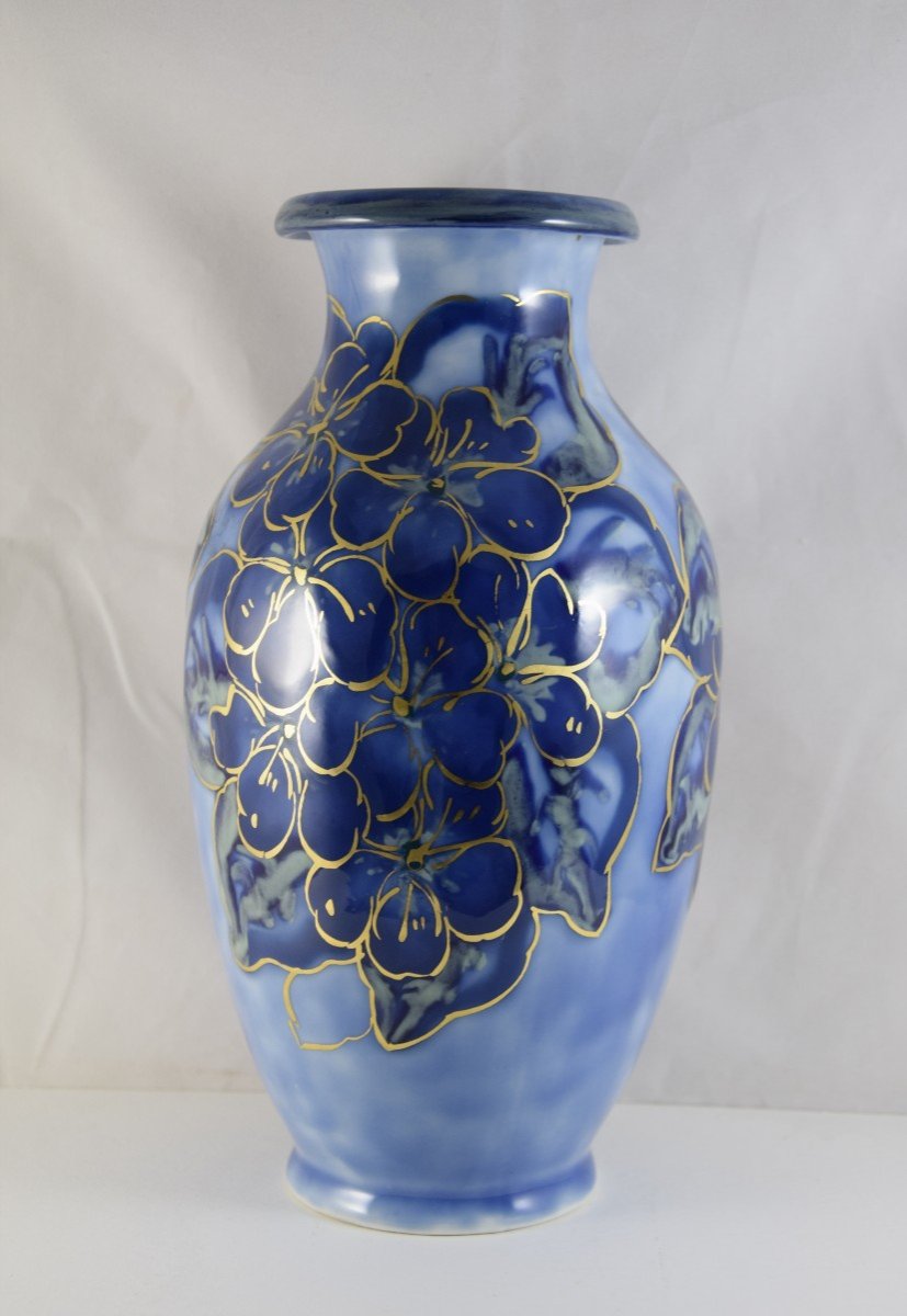 Camille Tharaud (1878-1956) Baluster Vase In Limoges Porcelain, Floral Decor Enhanced With Gold