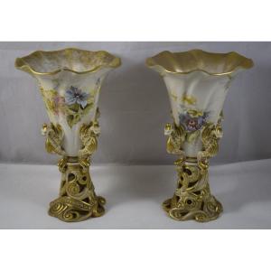 Pair Of Trumpet Vases In Enameled Ceramic, Lambeth Doulton England, Late 19th Century 