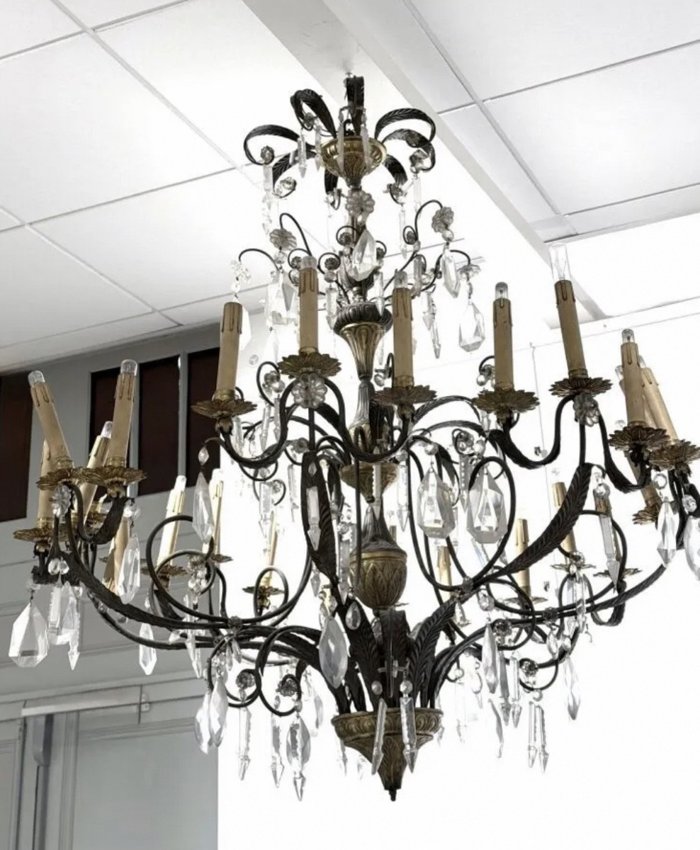 24-light Iron Chandelier