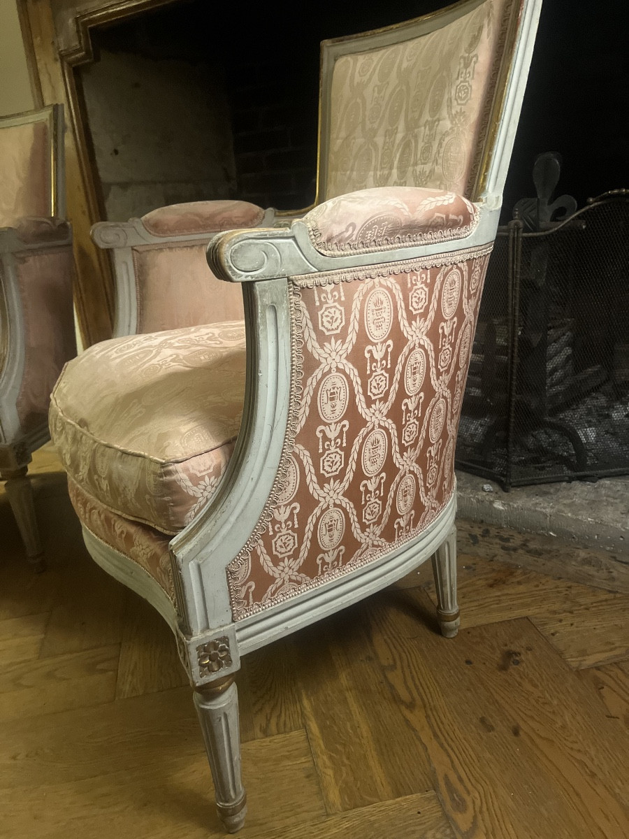 Pair Of Bergeres Louis 16-photo-2