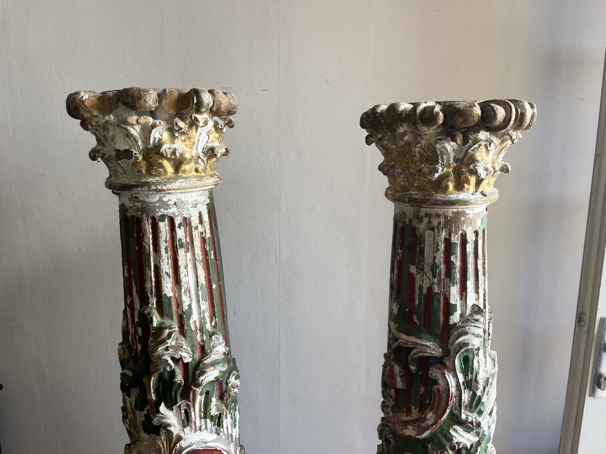 Pair Of Columns -photo-4