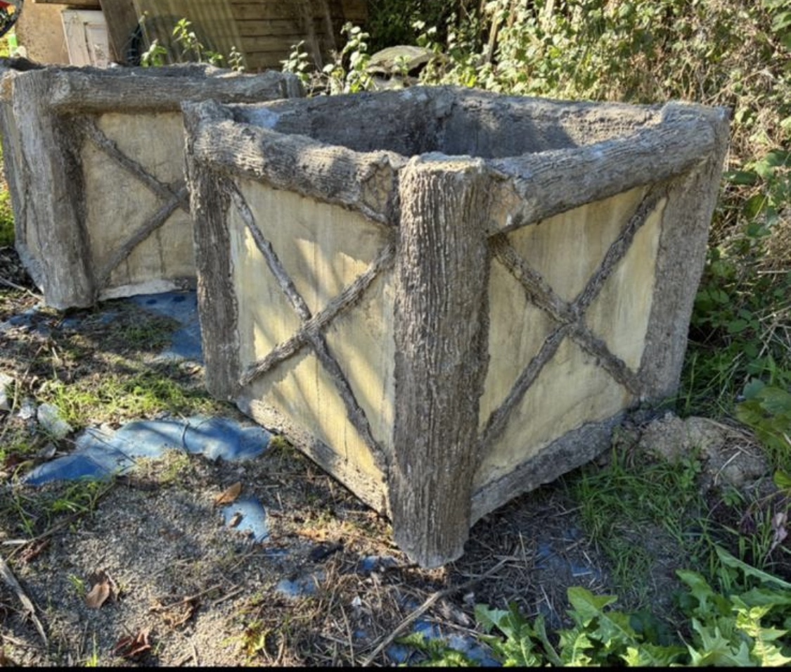 Pair Of Faux-wood Concrete Planters -photo-1
