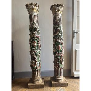 Pair Of Columns 