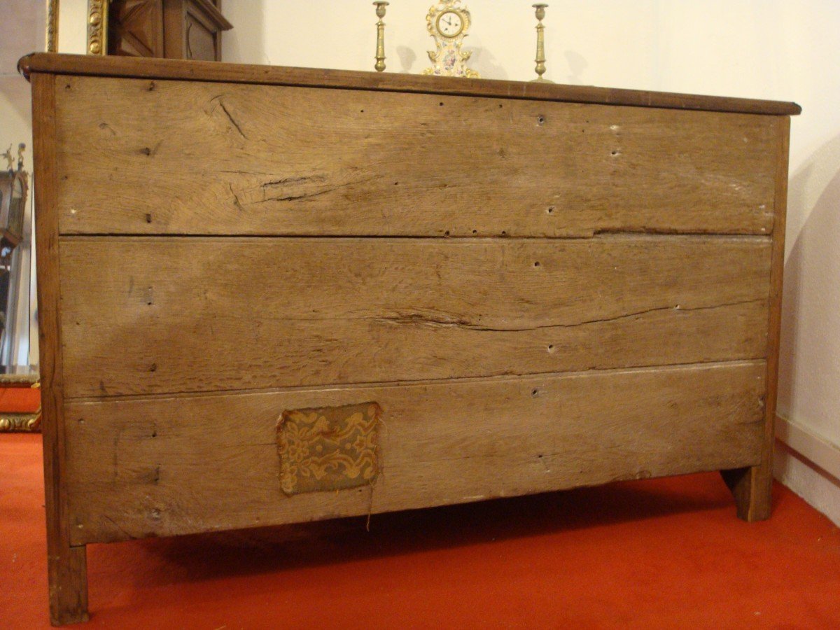 Commode De Style Régence -photo-1