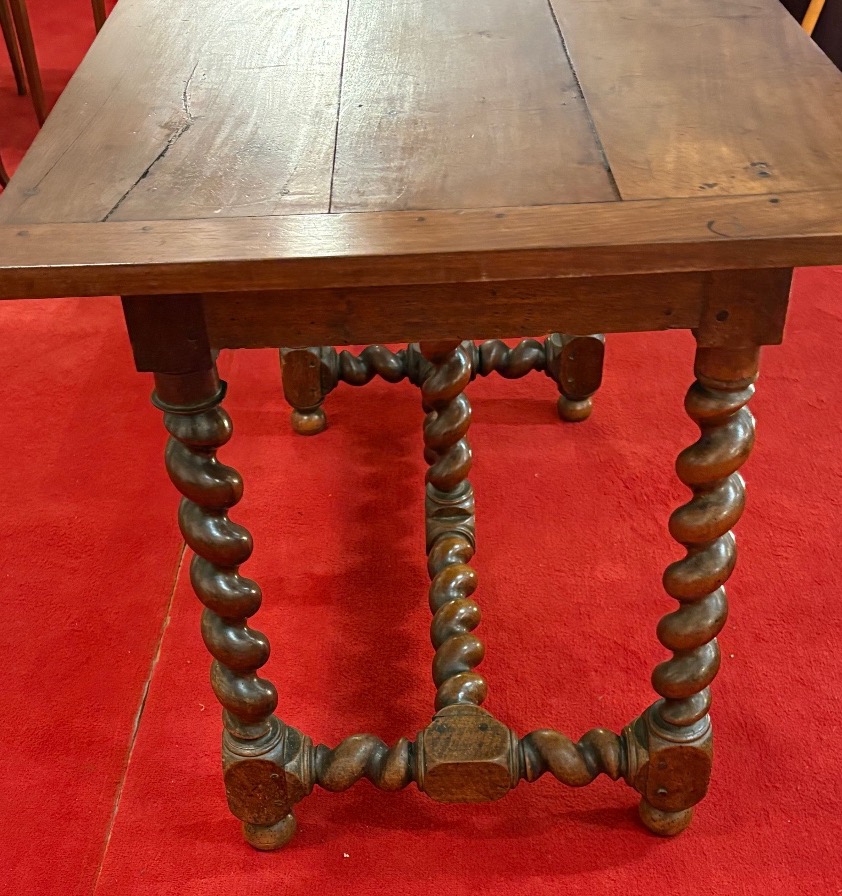 Louis XIII-style Desk-photo-3