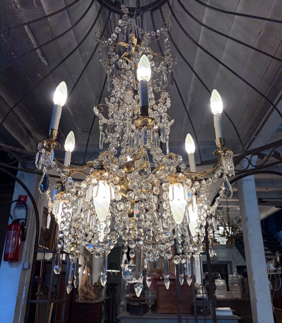 Eight-light Cage Chandelier In Gold-plated Metal And Crystal 
