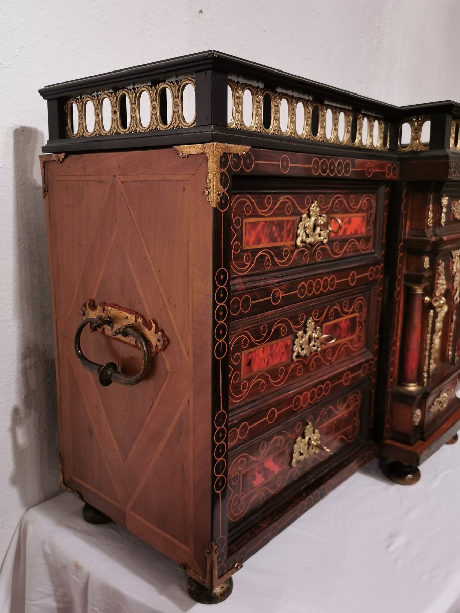 18th Century Spanish Travel Cabinet-photo-2