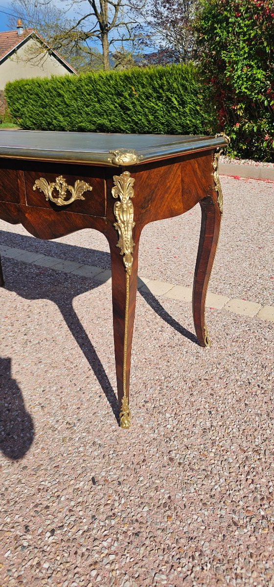 Pretty Small Louis XV Style Flat Desk, 19th Century, Rosewood And Gilded Bronze-photo-2