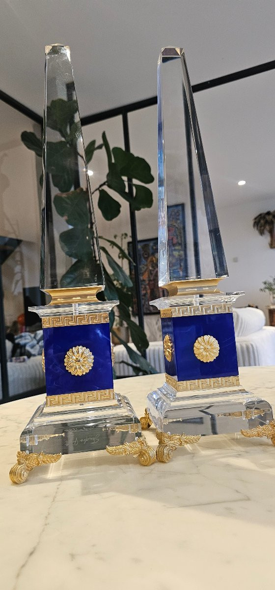 Rare Paire d'obélisque signée sandro petti pour la maison jansen plexiglas et bronze doré 55 cm-photo-7