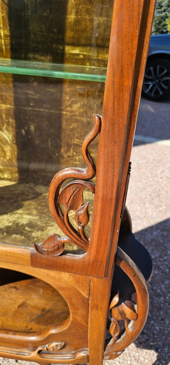 Vitrine en noyer epoque art nouveau vers 1900 -photo-5