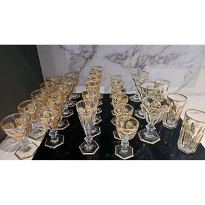Exceptional Lot Of 28 Baccarat Crystal Glasses Model Harcourt Empire Signed 