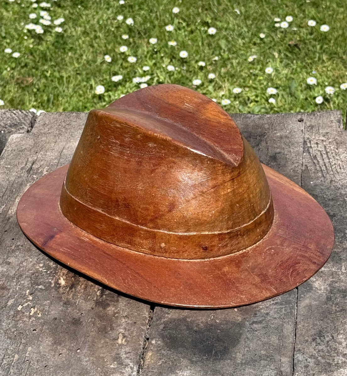 Wooden Sculpture Representing A Borsalino Hat, Italian Work Circa 1960-photo-2