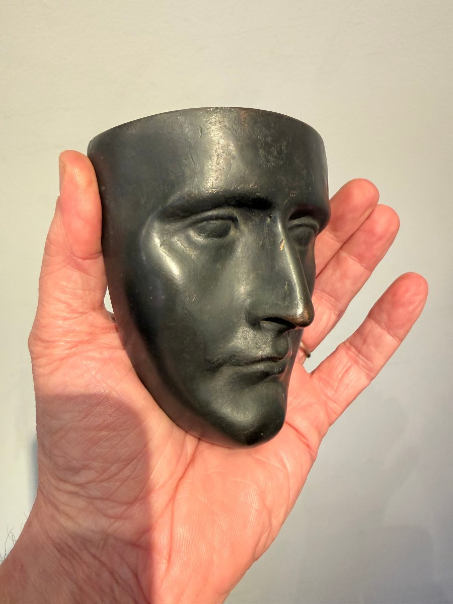 Petit portrait en bronze,  vraissemblablement Napoleon Bonaparte circa 1850-photo-3