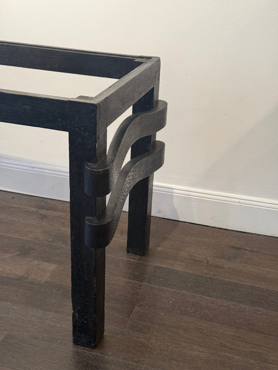 table basse en bois noircit, plateau manquant, vers 1940 -photo-2