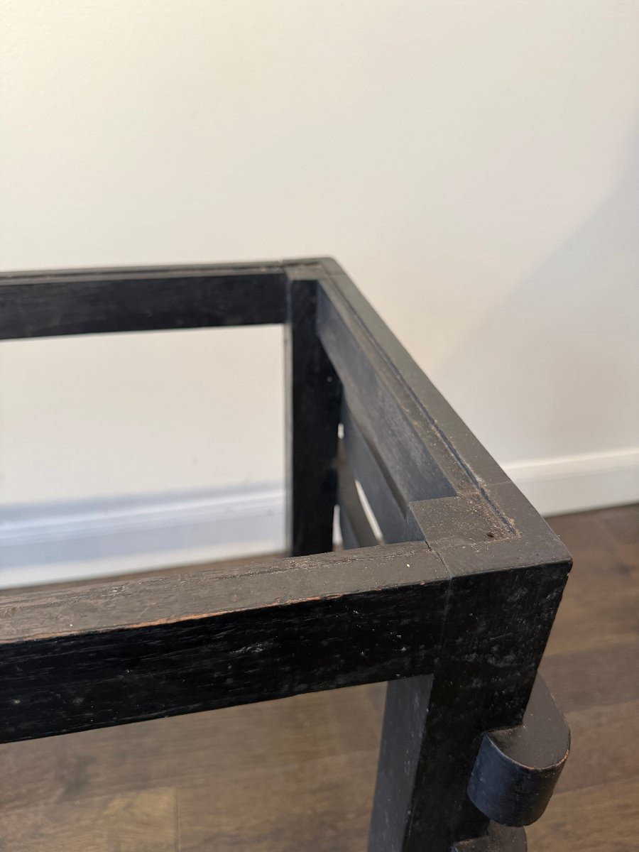 table basse en bois noircit, plateau manquant, vers 1940 -photo-4