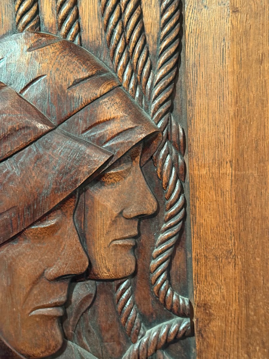 Les Terre-Neuvas, Bas relief en chene de Joseph Savina -photo-2