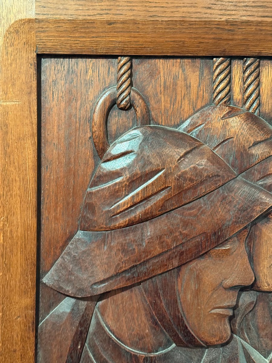 Les Terre-Neuvas, Bas relief en chene de Joseph Savina -photo-3