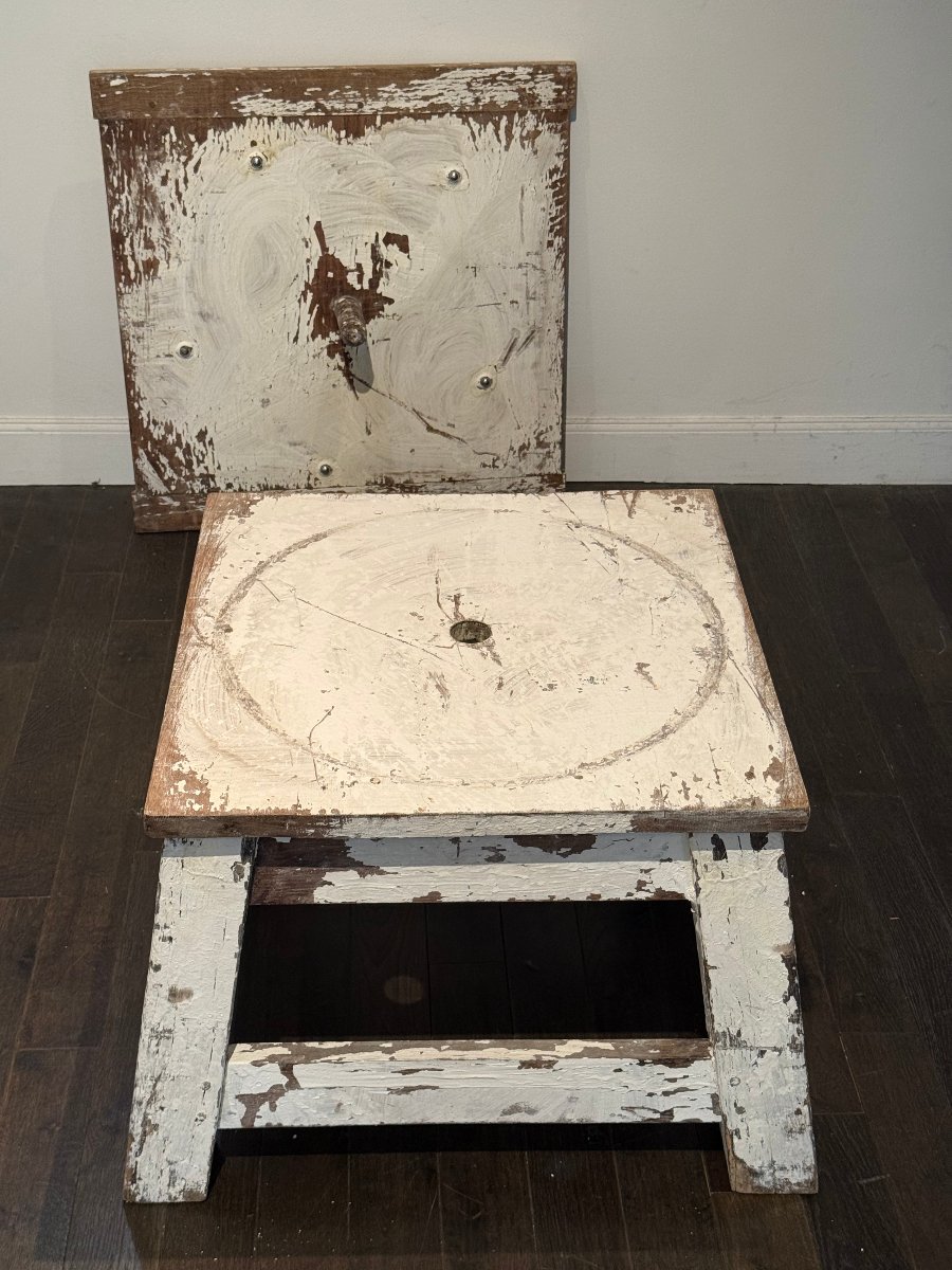 Low Sculpture Stand  From An Artist's Studio, With A Rotating Tray-photo-3