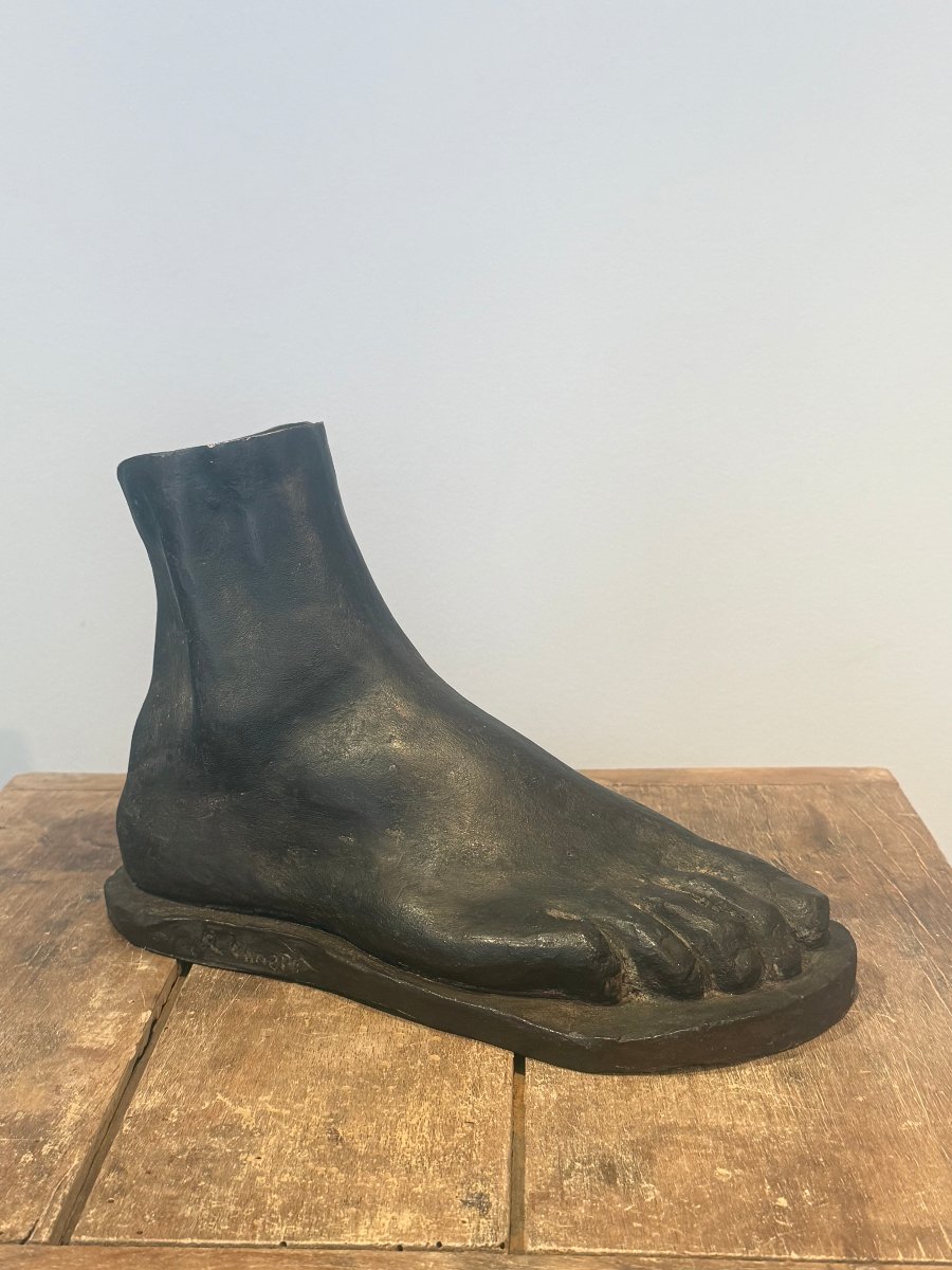 Pied en bronze grandeur nature par G. Zanetti vers 1930