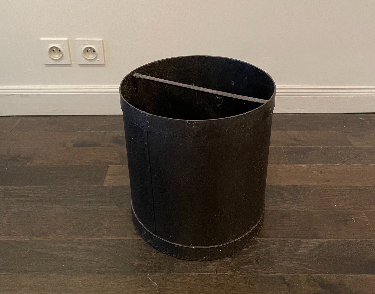 Metal Bean Measure Can Be Used As A  Wastebasket