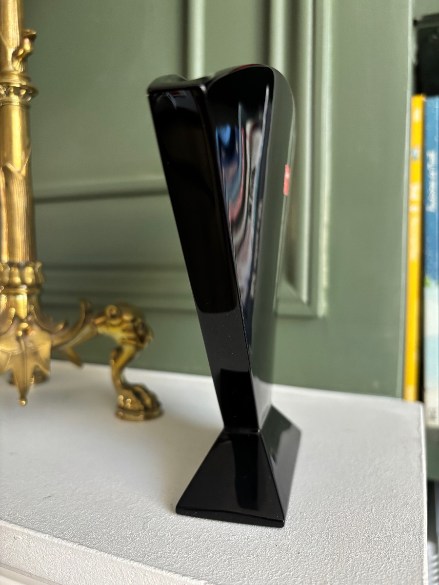 Baccarat Black Crystal Vase – Contemporary Fan Edition-photo-1