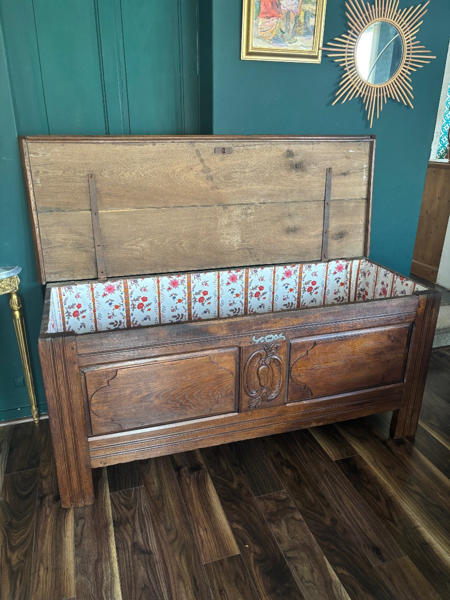 Grand coffre en chêne, époque Régence, début XVIIIe siècle - Louis XIV / XV-photo-2