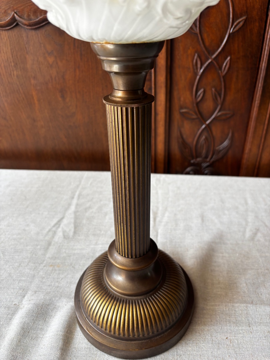 Lampe à pétrole de comptoir en laiton, opaline verte et opaline blanche – Vers 1925-photo-5