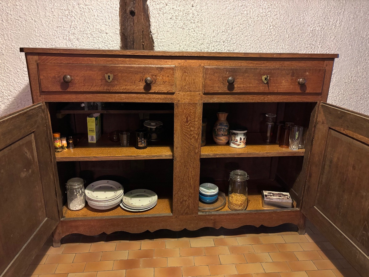 Mid-19th-century Oak Sideboard-photo-3